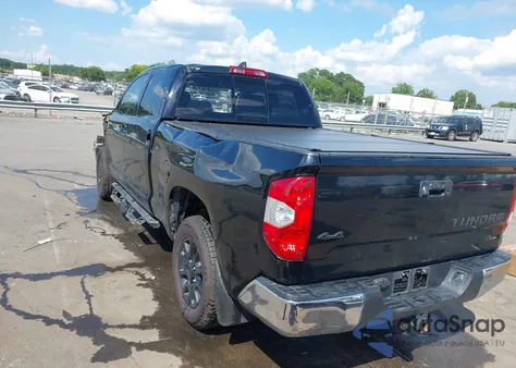 2020 Toyota Tundra Sr5 z USA, uszkodzony, nr VIN 5TFUY5F14LX935668
